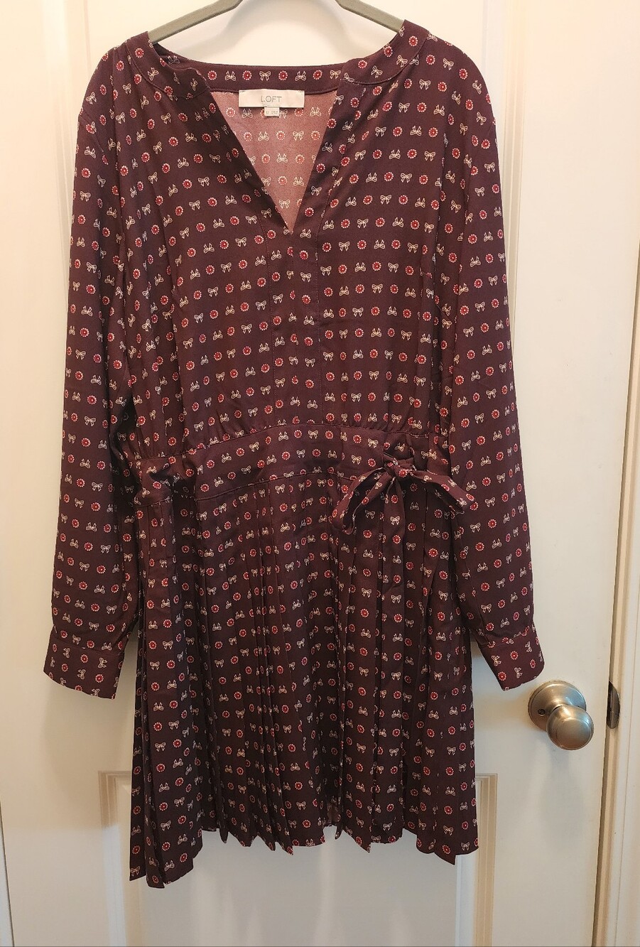 LOFT Burgundy Floral Tie-Waist Long Sleeve Dress